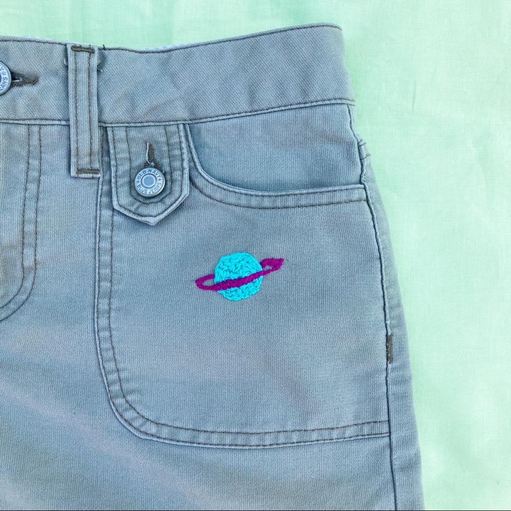 Hand-embroidered miniskirt